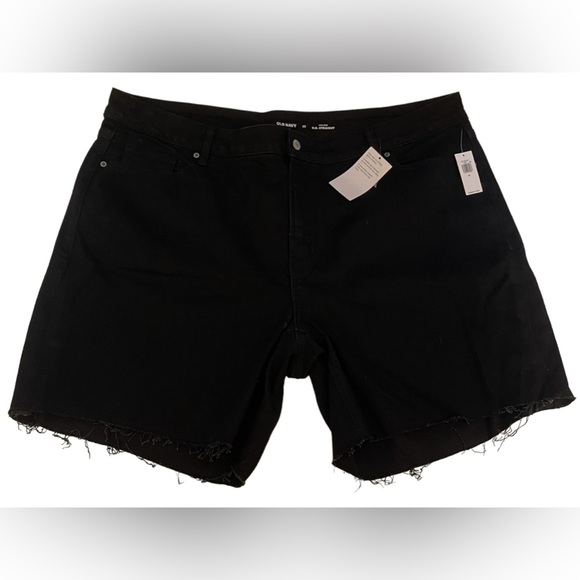 🔥⚫️NWT OLD NAVY size 22 frayed hem black denim shorts! Classic & stylish - Picture 1 of 8